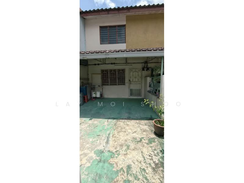 2-storey Terraced House for Sale in Batu Caves (Selangor) - Lay Moi Shoo - Exterior - PropertyGuru.com.my