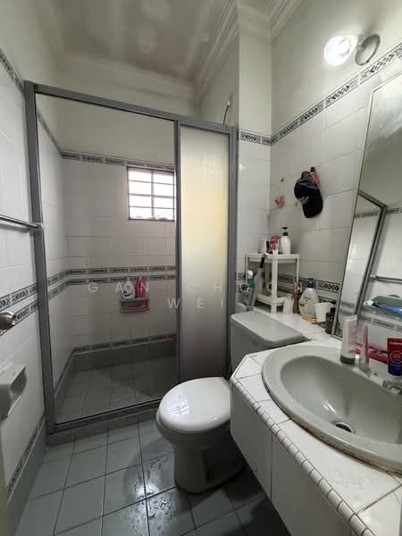 2-storey Terraced House for Sale in Usj 20 (Subang Jaya) - Gan Choon Wei - Bathroom - PropertyGuru.com.my