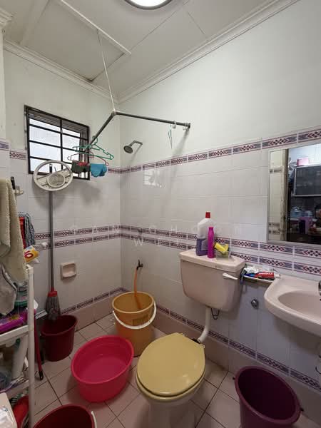 2-storey Terraced House for Sale in Usj 20 (Subang Jaya) - Gan Choon Wei - Bathroom - PropertyGuru.com.my