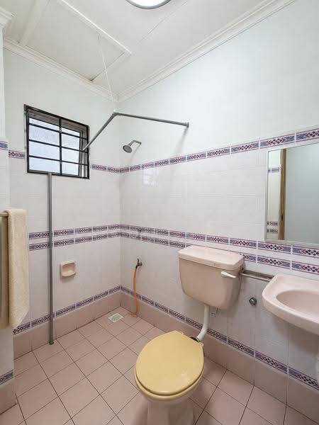 2-storey Terraced House for Sale in Usj 20 (Subang Jaya) - Tyson Gan - Bathroom - PropertyGuru.com.my