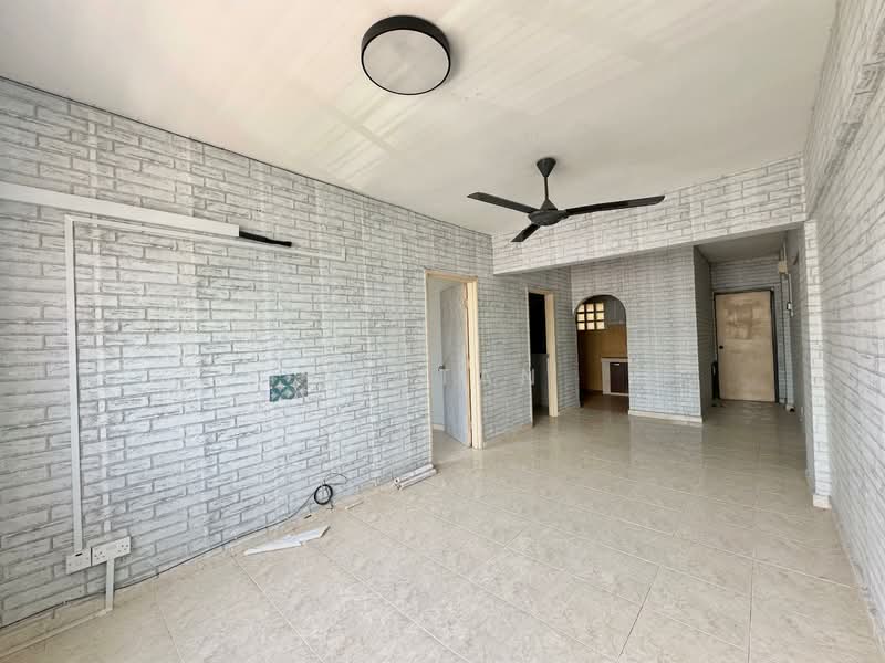 Aman Putra Apartment untuk Untuk Dijual - RM 223,000, Mac 2026 - PropertyGuru.com.my