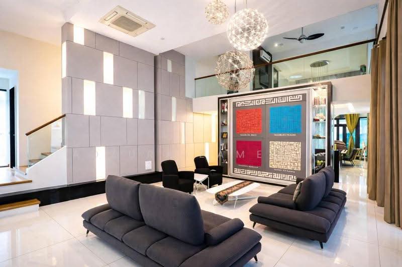 Bungalow House for Sale in Kota Damansara (Selangor) - Adzura Zamedin - PropertyGuru.com.my