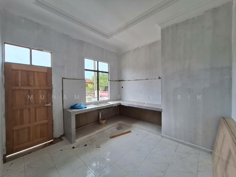 Semi-D 1 Tingkat @ Kampung Dalam Rhu, Cherang Ruku, PasirPuteh untuk Untuk Dijual - RM 299,000, Mac 2026 - Kitchen - PropertyGuru.com.my