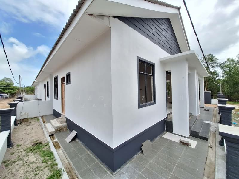 Semi-D 1 Tingkat @ Kampung Dalam Rhu, Cherang Ruku, PasirPuteh untuk Untuk Dijual - RM 299,000, Mac 2026 - Exterior - PropertyGuru.com.my