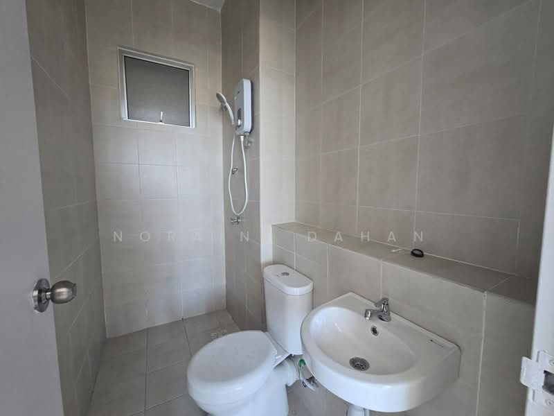 Condominium for Sale at Residensi Adelia 4 - Noraini Dahan - Bathroom - PropertyGuru.com.my