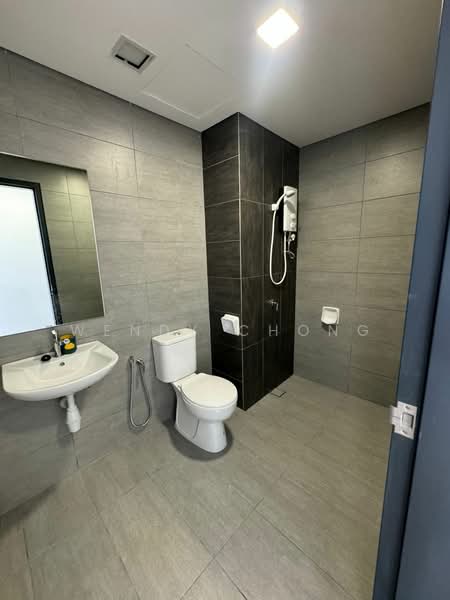 The New Duo @ Edumetro untuk Untuk Disewa - RM 1,039 /bulan, Apr 2026 - Bathroom - PropertyGuru.com.my