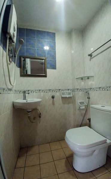 Condominium for Sale at Vista Damai - Stefanie Yii - Bathroom - PropertyGuru.com.my