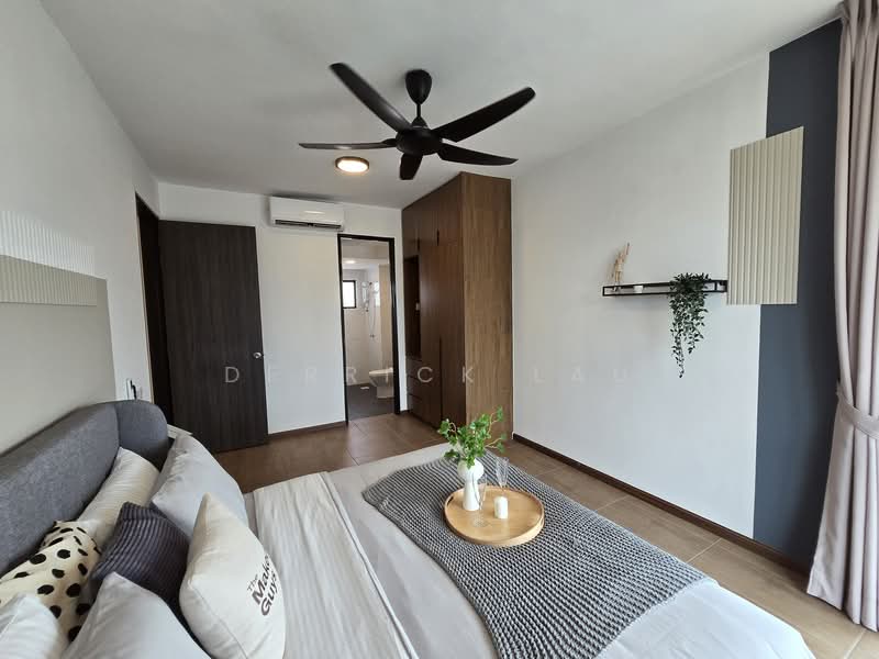 Kondominium untuk Dijual di Mulberi - Derrick Lau - Bedroom - PropertyGuru.com.my