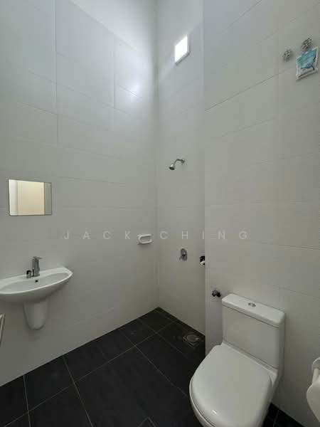 Cluster House for Sale in Eco Botanic (Iskandar Puteri (Nusajaya)) - Jack Ching - Bathroom - PropertyGuru.com.my
