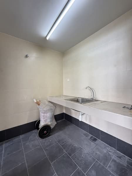 Terrace Factory for Rent in Shah Alam (Selangor) - Vivien Thum - Interior - PropertyGuru.com.my