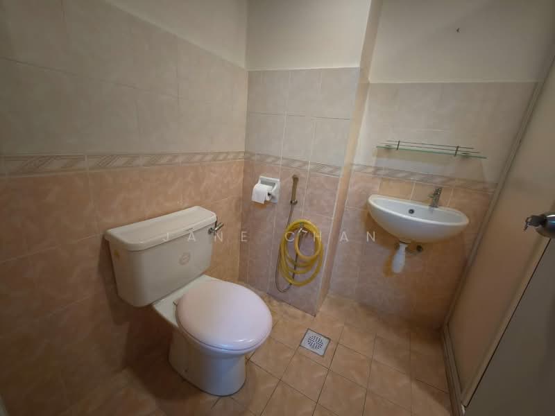 Condominium for Rent at Paradesa Tropika II - Jane Chan - Bathroom - PropertyGuru.com.my