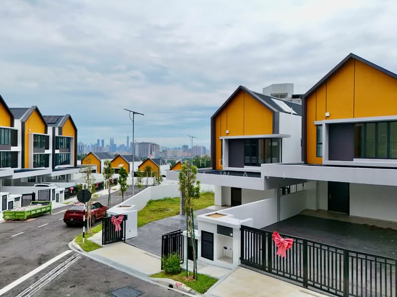 3-storey Terraced House for Sale in Taman Melawati (Ulu Kelang) - Muhd Khairulnawawi Kamaruddin - Exterior - PropertyGuru.com.my