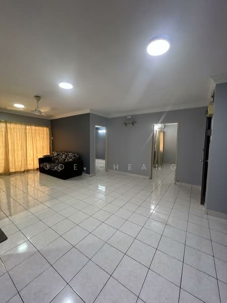 Condominium for Rent at Palm Spring @ Damansara - Joe Cheang - Living Room - PropertyGuru.com.my