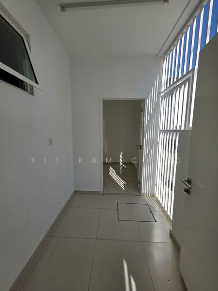 Terraced House for Sale in Bandar Sri Sendayan (Negeri Sembilan) - Angie Choo - Backyard  - PropertyGuru.com.my