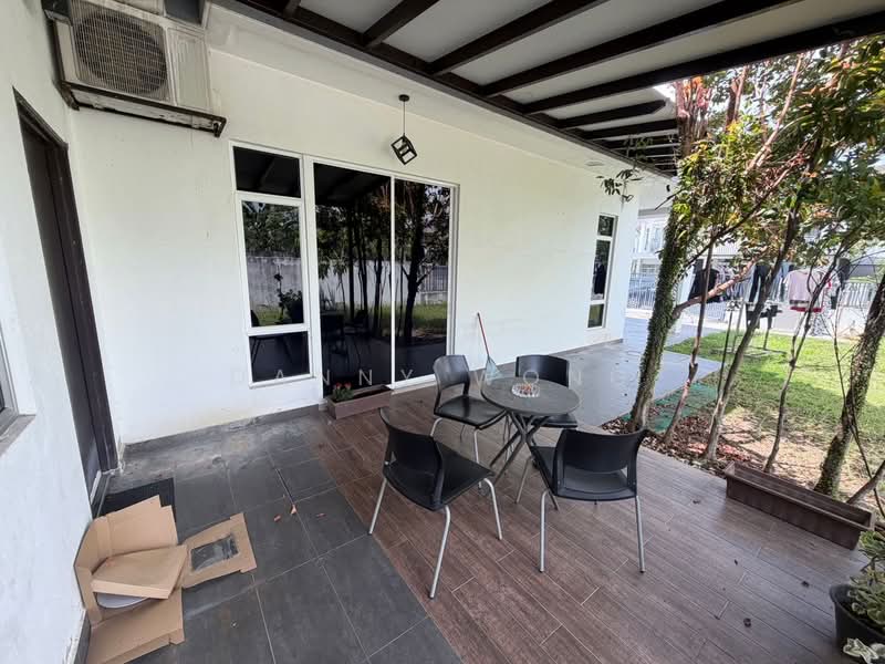 Semi-Detached House for Sale in Rawang (Selangor) - Danny Wong - Exterior - PropertyGuru.com.my