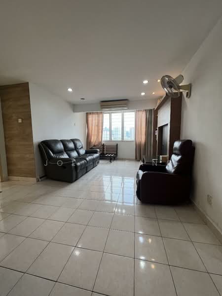 Palm Spring @ Damansara untuk Untuk Disewa - RM 1,600 /bulan, Apr 2026 - Living Room - PropertyGuru.com.my