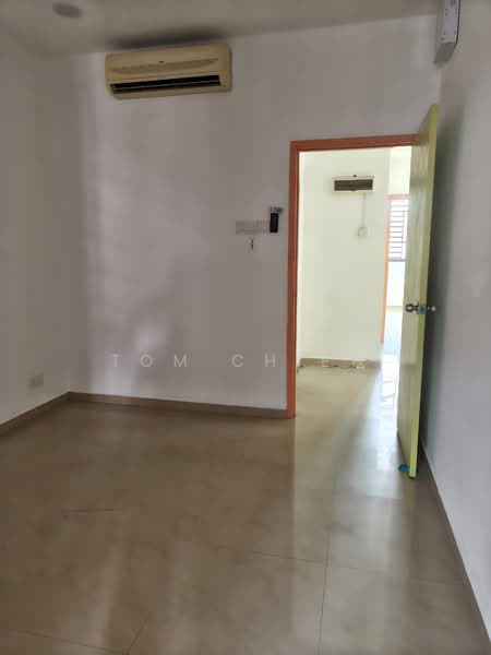 Taman Ehsan Jaya untuk Untuk Dijual - RM 728,000, Mac 2026 - Interior - PropertyGuru.com.my