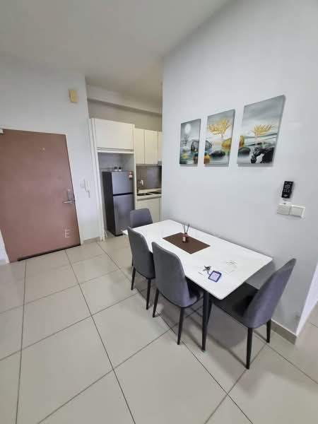 Meridin Suites Residences @ The Meridin untuk Untuk Disewa - RM 1,700 /bulan, Mac 2026 - Dining Room - PropertyGuru.com.my