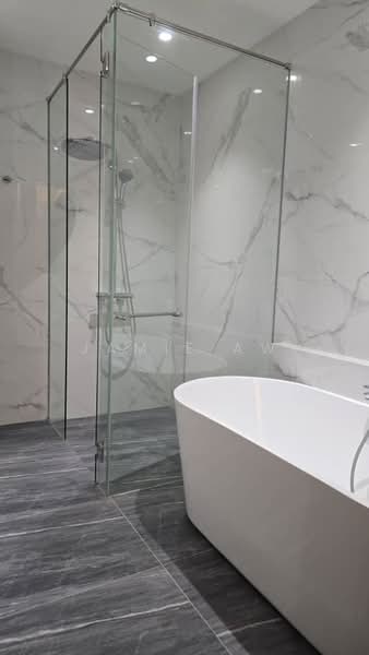 Service Residence for Rent at Core Residence @ TRX - Jamie Aw - Bathroom - PropertyGuru.com.my