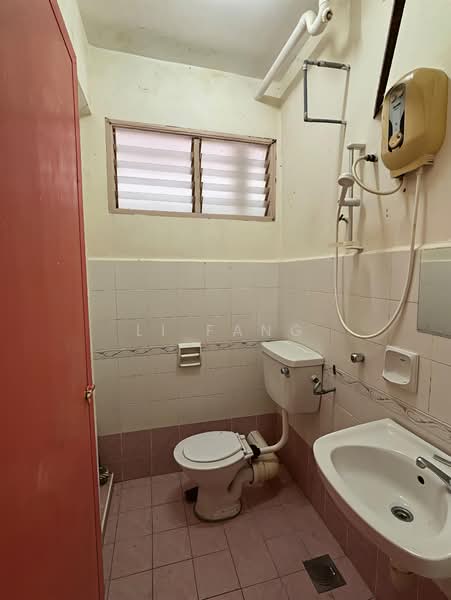 Apartment for Sale at Gambier Heights - Li Fang - Bathroom - PropertyGuru.com.my
