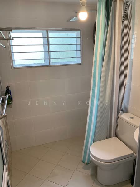 Selesa Hillhomes Resort untuk Untuk Dijual - RM 400,000, Mac 2026 - Bathroom - PropertyGuru.com.my