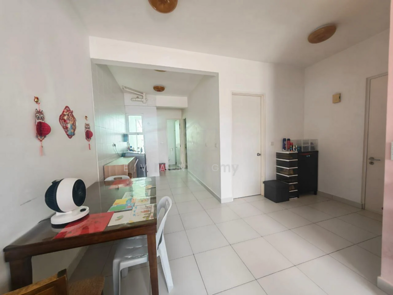 Townhouse for Sale in Puchong (Selangor) - Evan Goh - Dining Room - PropertyGuru.com.my