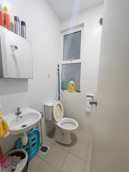 Rumah Bandar untuk Dijual di Puchong (Selangor) - Evan Goh - Bathroom - PropertyGuru.com.my