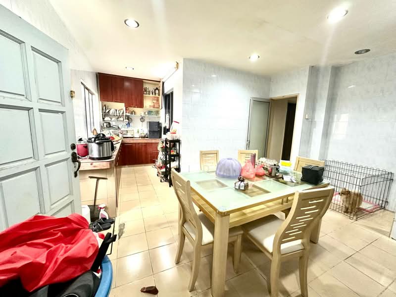2-storey Terraced House for Sale in Bandar Tun Hussein Onn (Cheras) - Ali Idris - Kitchen - PropertyGuru.com.my