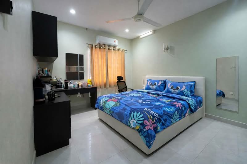 2-storey Terraced House for Sale in Bandar Tun Hussein Onn (Cheras) - Ali Idris - Bedroom - PropertyGuru.com.my