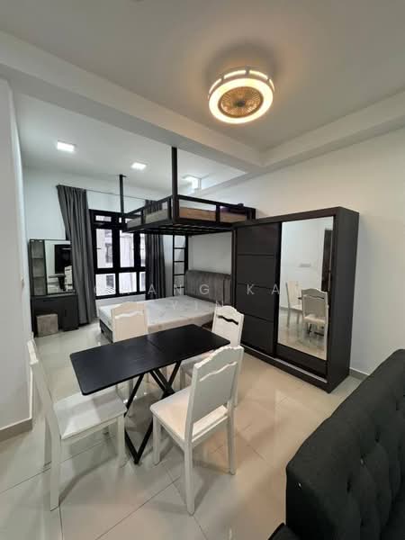 Service Residence for Rent at Ramada Suites @ The Straits - Chang Kai Yin - Bedroom - PropertyGuru.com.my