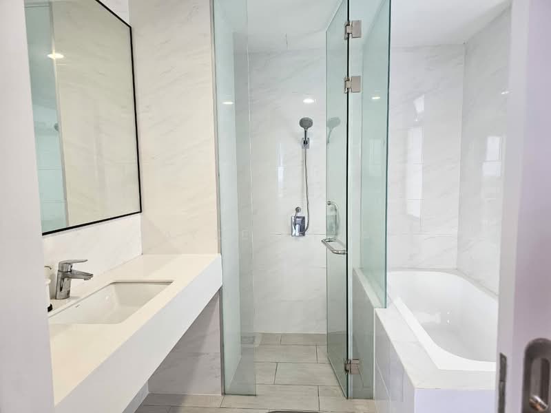 Condominium for Rent at Vertu Resort - Jayden Yeap - Bathroom - PropertyGuru.com.my