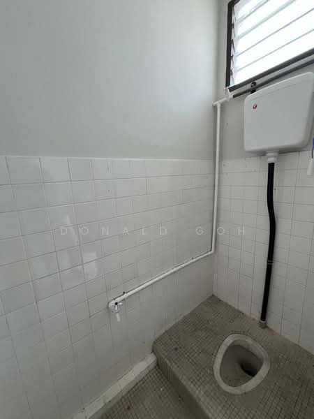 Jelapang @ Taman Meru Intermediate Corner Single Storey untuk Untuk Dijual - RM 255,000, Mac 2026 - Bathroom - PropertyGuru.com.my