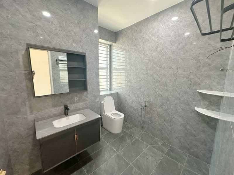 Taman Laman Kuda, Alor Setar untuk Untuk Dijual - RM 650,000, Apr 2026 - Bathroom - PropertyGuru.com.my