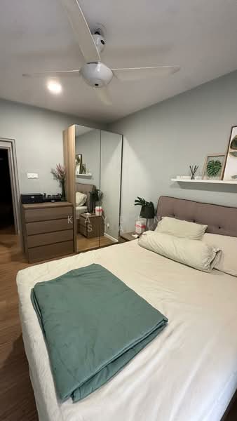 Lakefront Residence untuk Untuk Disewa - RM 2,500 /bulan, Mac 2026 - Bedroom - PropertyGuru.com.my