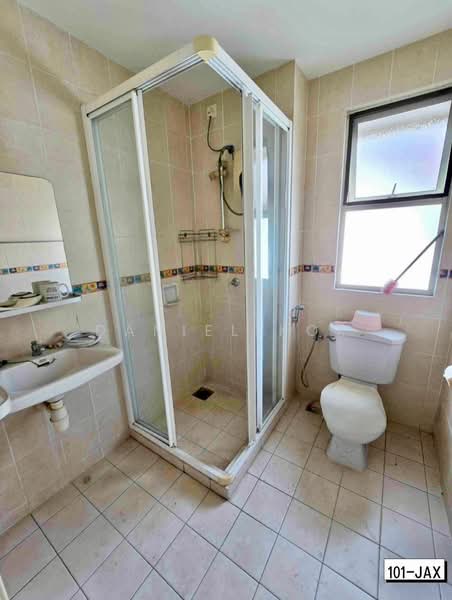 2-storey Terraced House for Sale in Ambang Botanic (Klang) - Daniel Kok - Bathroom - PropertyGuru.com.my