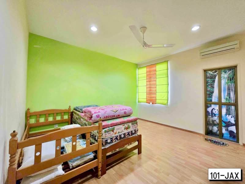 2-storey Terraced House for Sale in Ambang Botanic (Klang) - Daniel Kok - Bedroom - PropertyGuru.com.my