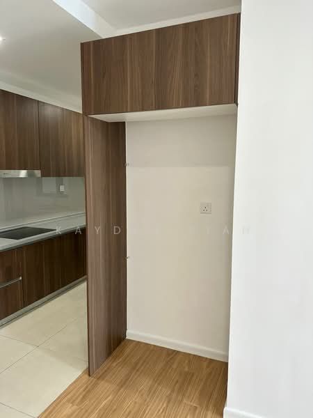 Lakefront Residence untuk Untuk Disewa - RM 1,900 /bulan, Mac 2026 - Kitchen - PropertyGuru.com.my