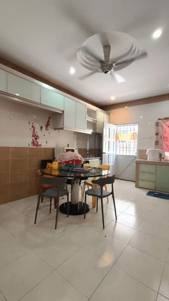 Taman Bukit Galena untuk Untuk Dijual - RM 530,000, Apr 2026 - Kitchen - PropertyGuru.com.my