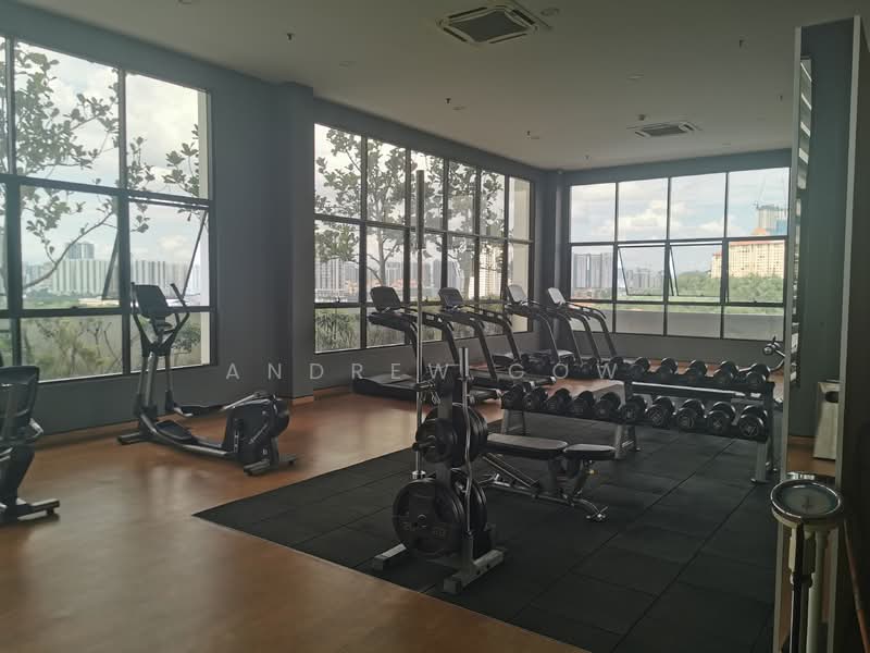 Service Residence for Sale at Ten Kinrara - Andrew Gow - Gym - PropertyGuru.com.my