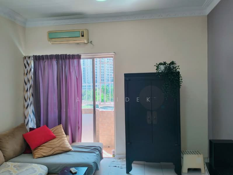 Fawina Court untuk Untuk Disewa - RM 1,550 /bulan, Mac 2026 - Living Room - PropertyGuru.com.my