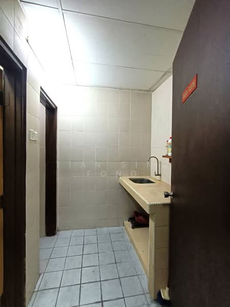 Office for Sale in BANDAR PUCHONG JAYA (Puchong) - Tian Sing Fong - Interior - PropertyGuru.com.my