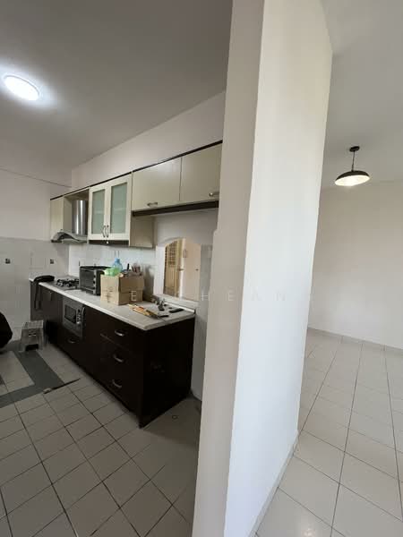 Condominium for Sale at De Rozelle - Joe Cheang - Kitchen - PropertyGuru.com.my