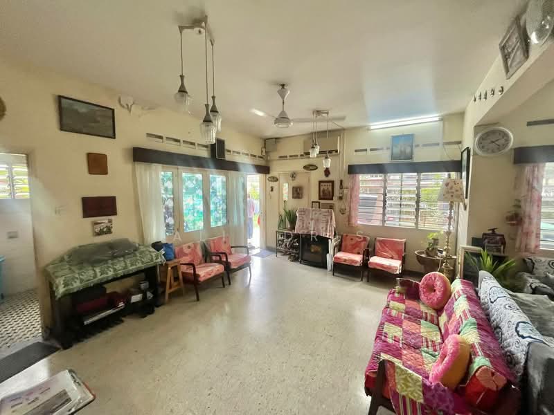 Semi-Detached House for Sale in Seksyen 17 (Petaling Jaya) - Ali Idris - Living Room - PropertyGuru.com.my