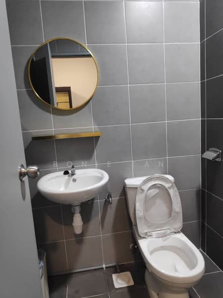 Service Residence for Sale at The Netizen - Bonie Tan - Bathroom - PropertyGuru.com.my