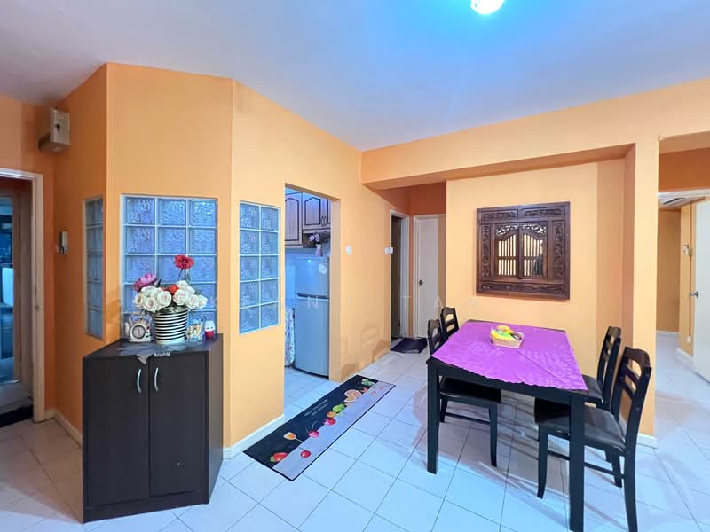 Condominium for Rent at Warisan City View - Keanu Tan - Dining Room - PropertyGuru.com.my