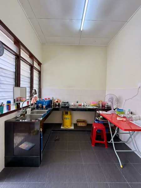 1-storey Terraced House for Sale in Taman Rasah Jaya (Rasah) - Chin Mei Ling - Kitchen - PropertyGuru.com.my