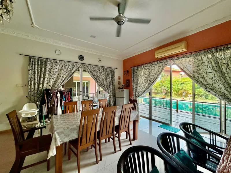 Bungalow for Sale in Country Heights (Kajang) - Khairul Nizam - Dining Room - PropertyGuru.com.my