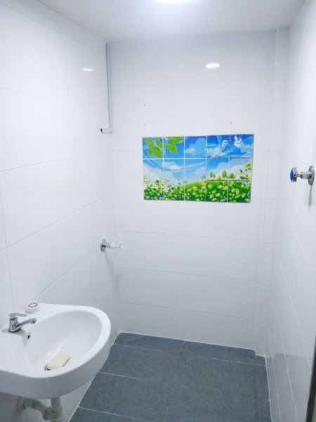 Shop for Rent in Desa Jaya Kepong (Kepong) - Esther Tan - Bathroom - PropertyGuru.com.my