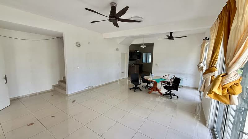 Tiara Sendayan untuk Untuk Dijual - RM 675,000, Mac 2026 - Living Room - PropertyGuru.com.my