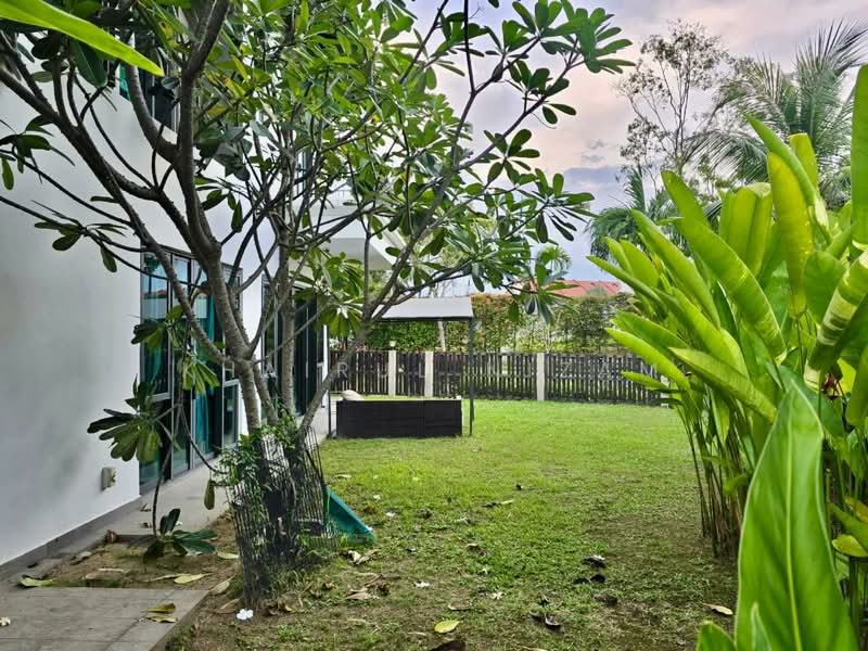 Semi-Detached House for Sale in Setia Eco Glades (Cyberjaya) - Khairul Nizam - Garden - PropertyGuru.com.my